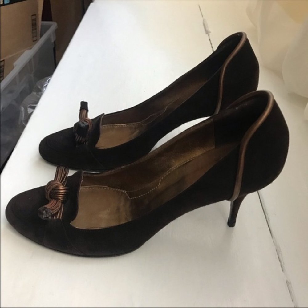 Givenchy Bronze Knot brown suede pumps EU 40 US 9.5 - Picture 5 of 12